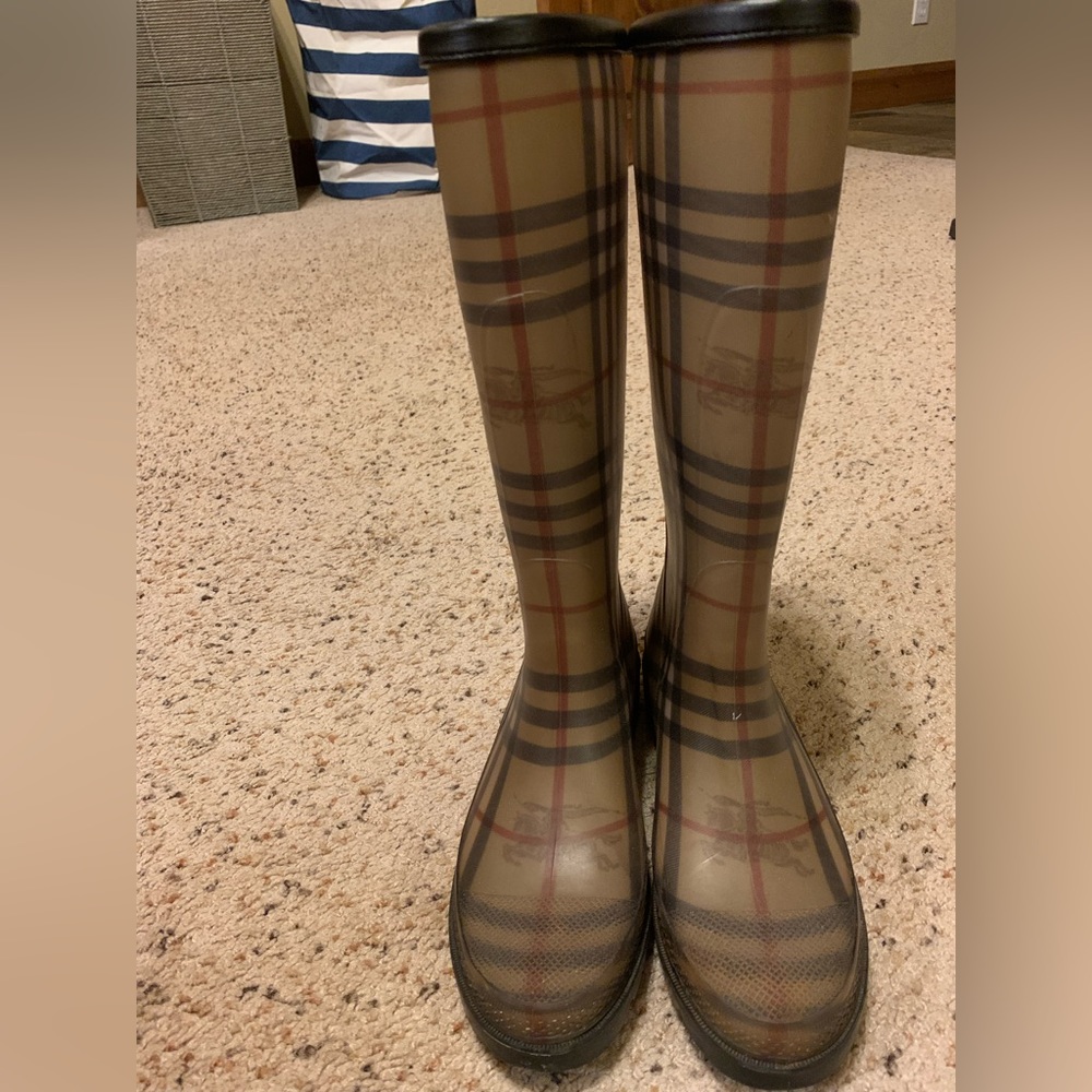Burberry rain boots